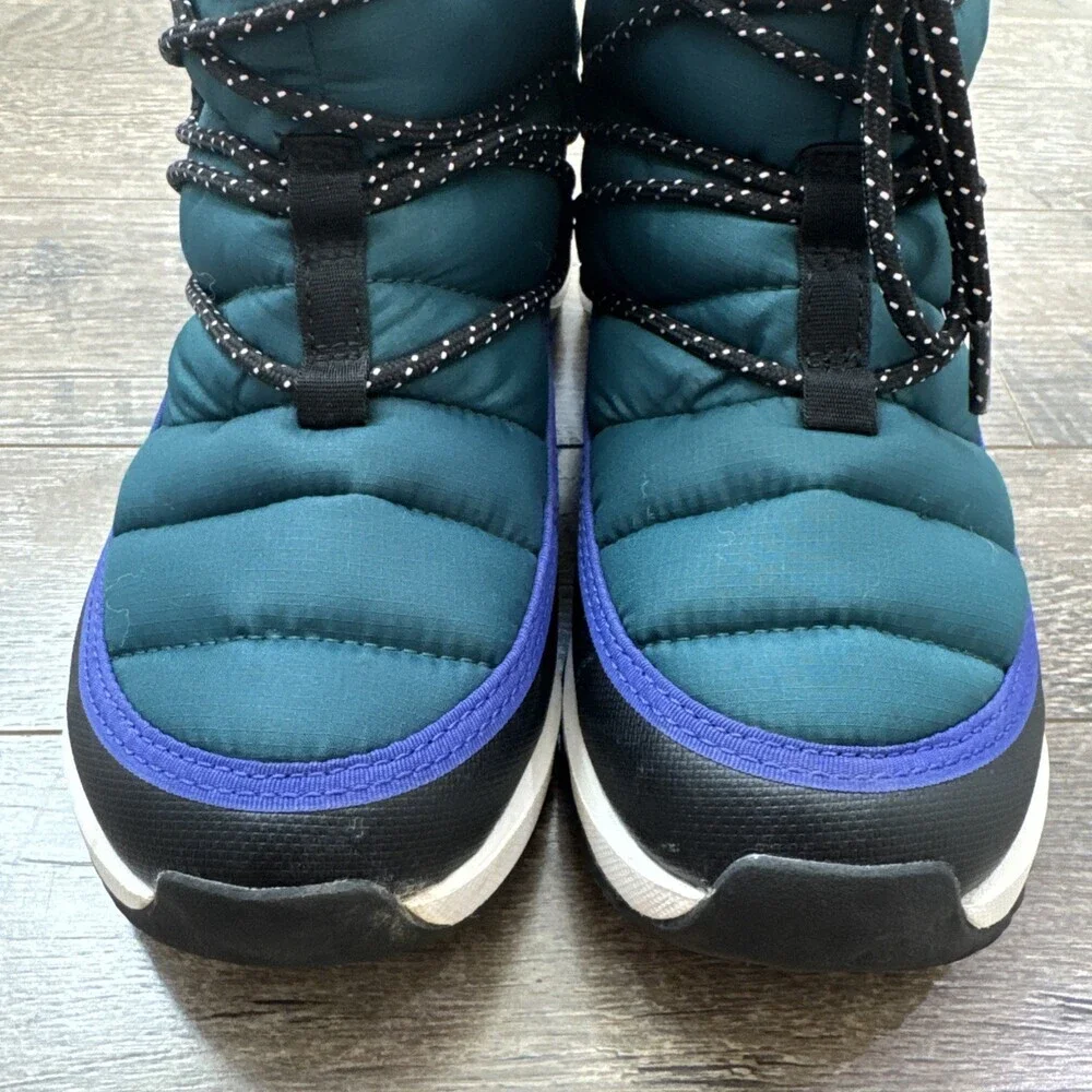 The North Face Thermoball Lace Up Waterproof Insulated Winter Boots Women’s 7